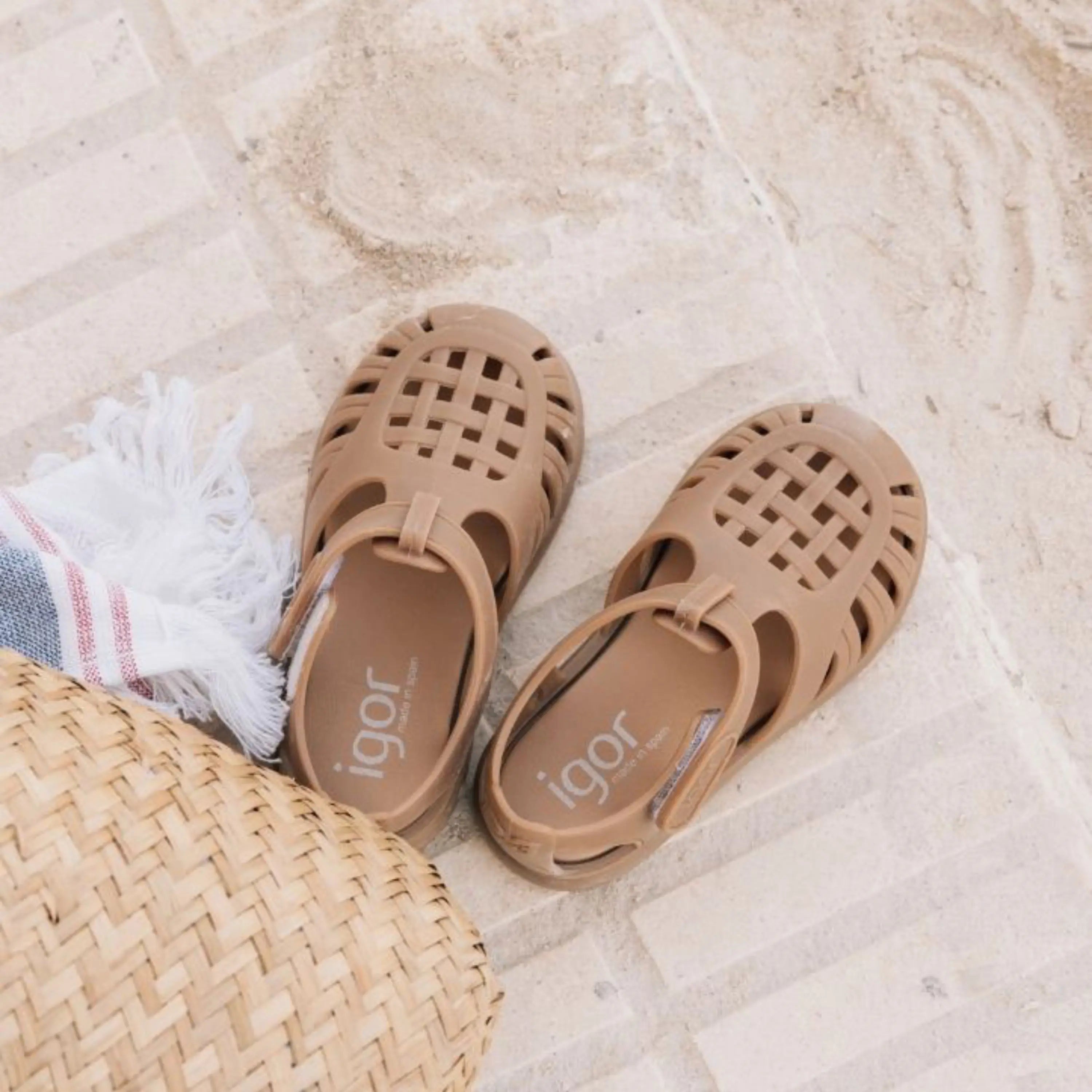 IGOR Sandales de Plage Tobby Solid Taupe ma petite pointure