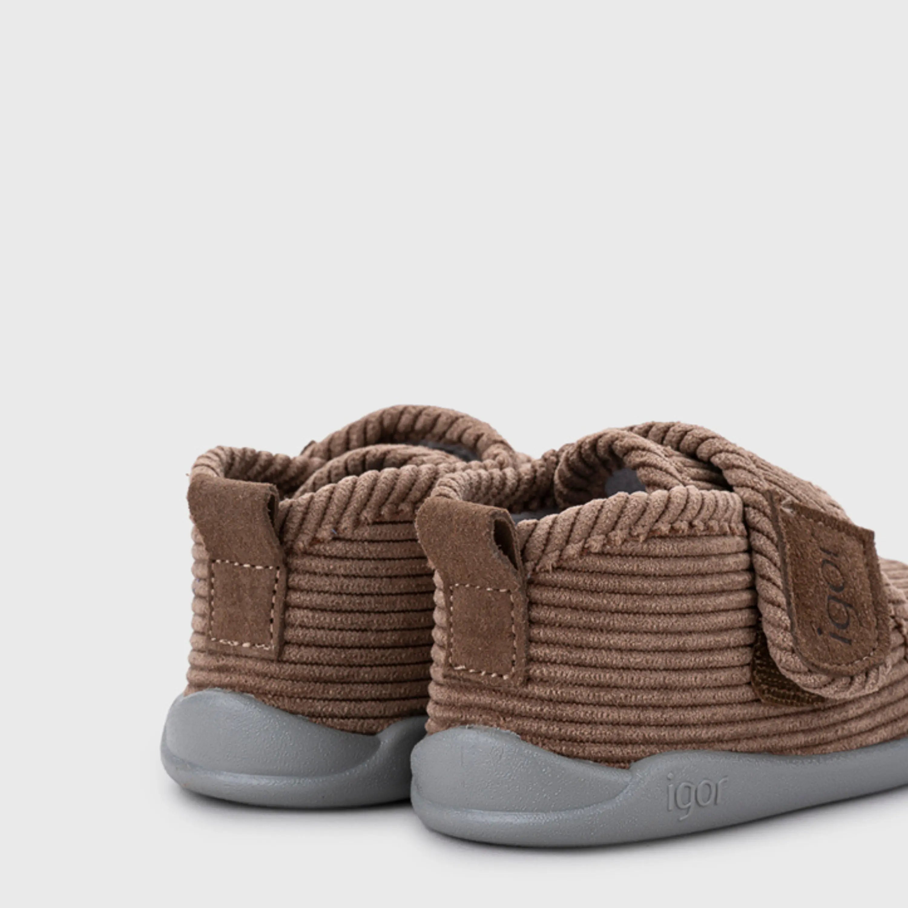 IGOR Chaussons Barefoot Homie Pana Marron ma petite pointure 