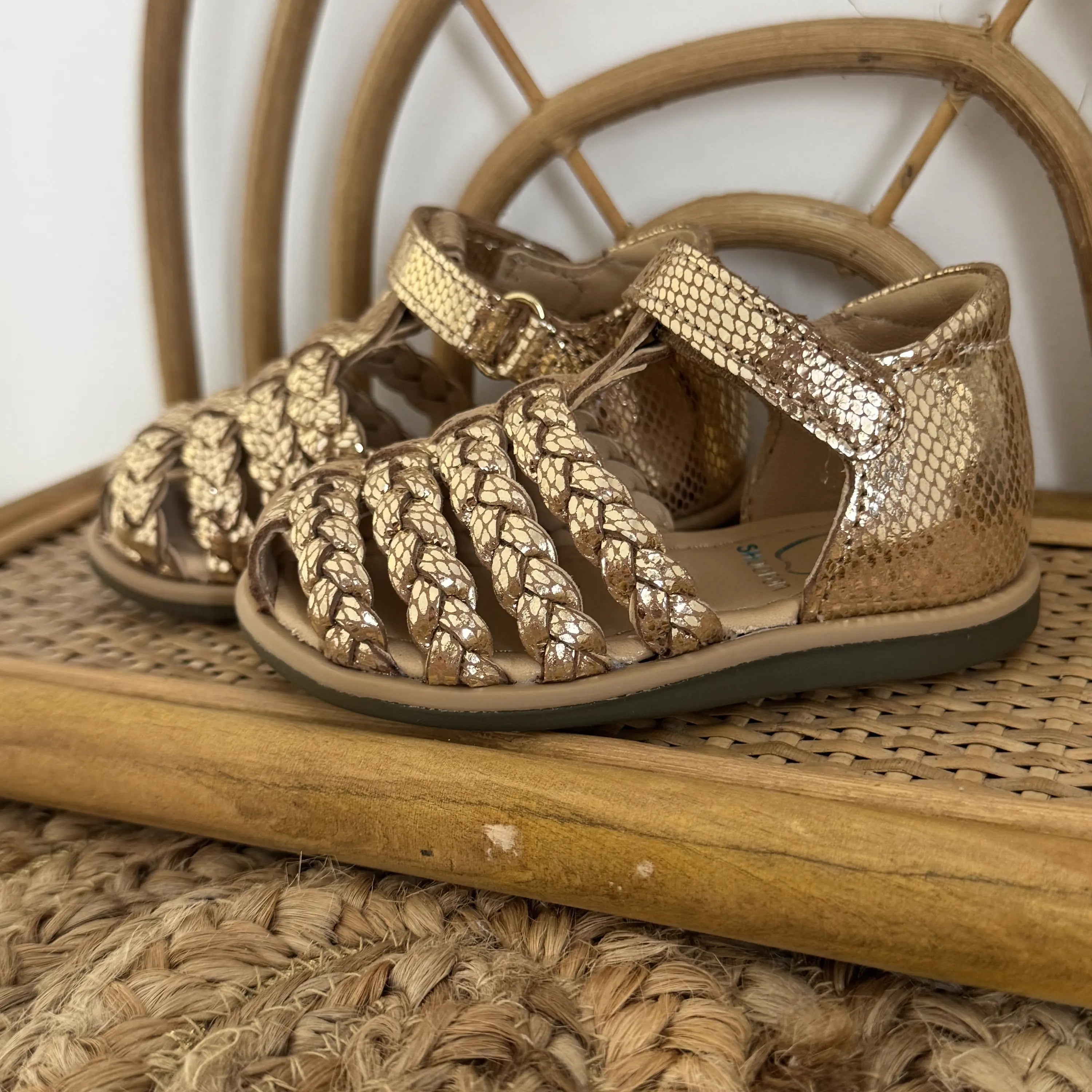 sandales enfant Tity Wowo Mini Snake Gold Shoo Pom