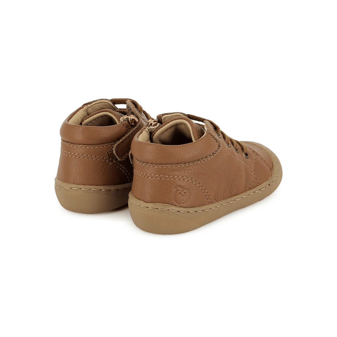 bottines garçon Barefoot Plum Lace Nappa Camel Shoo Pom